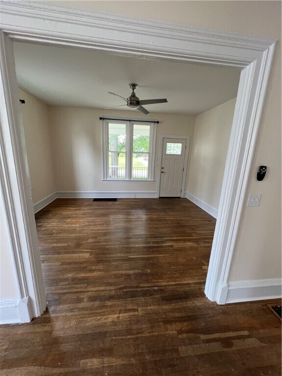 Building Photo - 8987 Jackson St