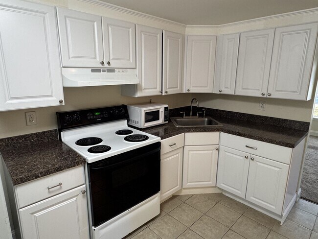 Building Photo - 11 Madison Ave