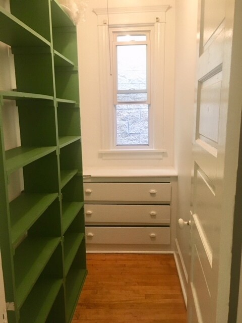Pantry - 2106 W Fletcher St