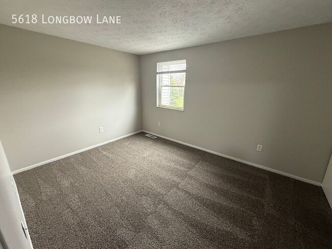 Building Photo - 5618 Longbow Ln