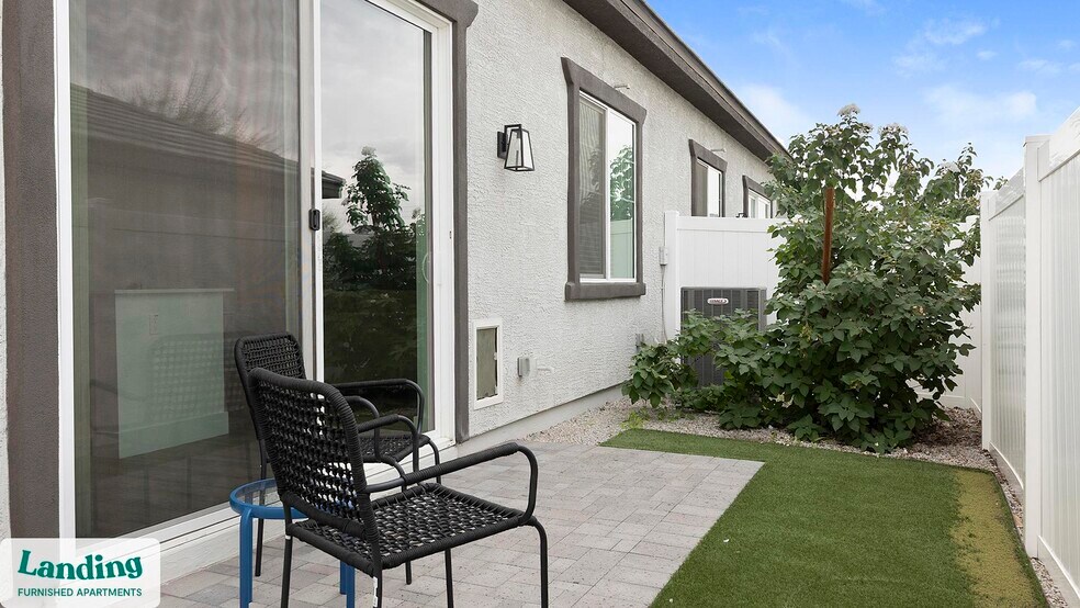 Building Photo - 8200 W Encanto Blvd