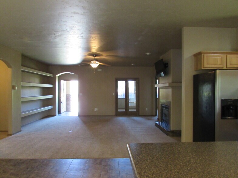 Building Photo - 1132 Legacy Way