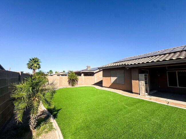 Building Photo - "Spacious 4-Bedroom, 2-Bathroom SOLAR Home in Mesa del Sol!"