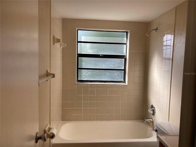 Building Photo - 5103 S Clarice Ct