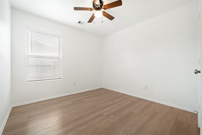 Building Photo - 26919 Wilderye Cv Ln