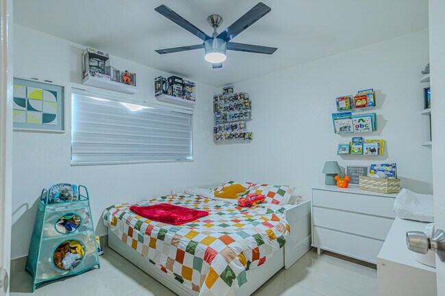 Building Photo - 7690 W 29th Way