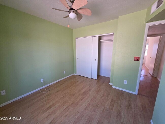 Building Photo - 6037 W Zoe Ella Way