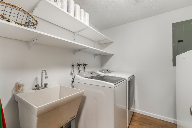 Building Photo - 13265 SW Barlow Rd