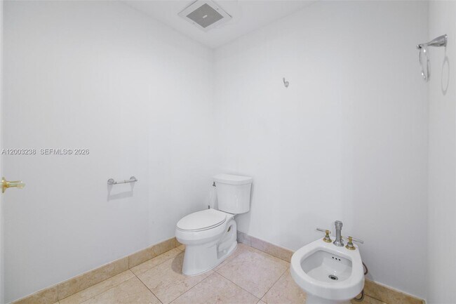 Building Photo - 3201 NE 183rd St