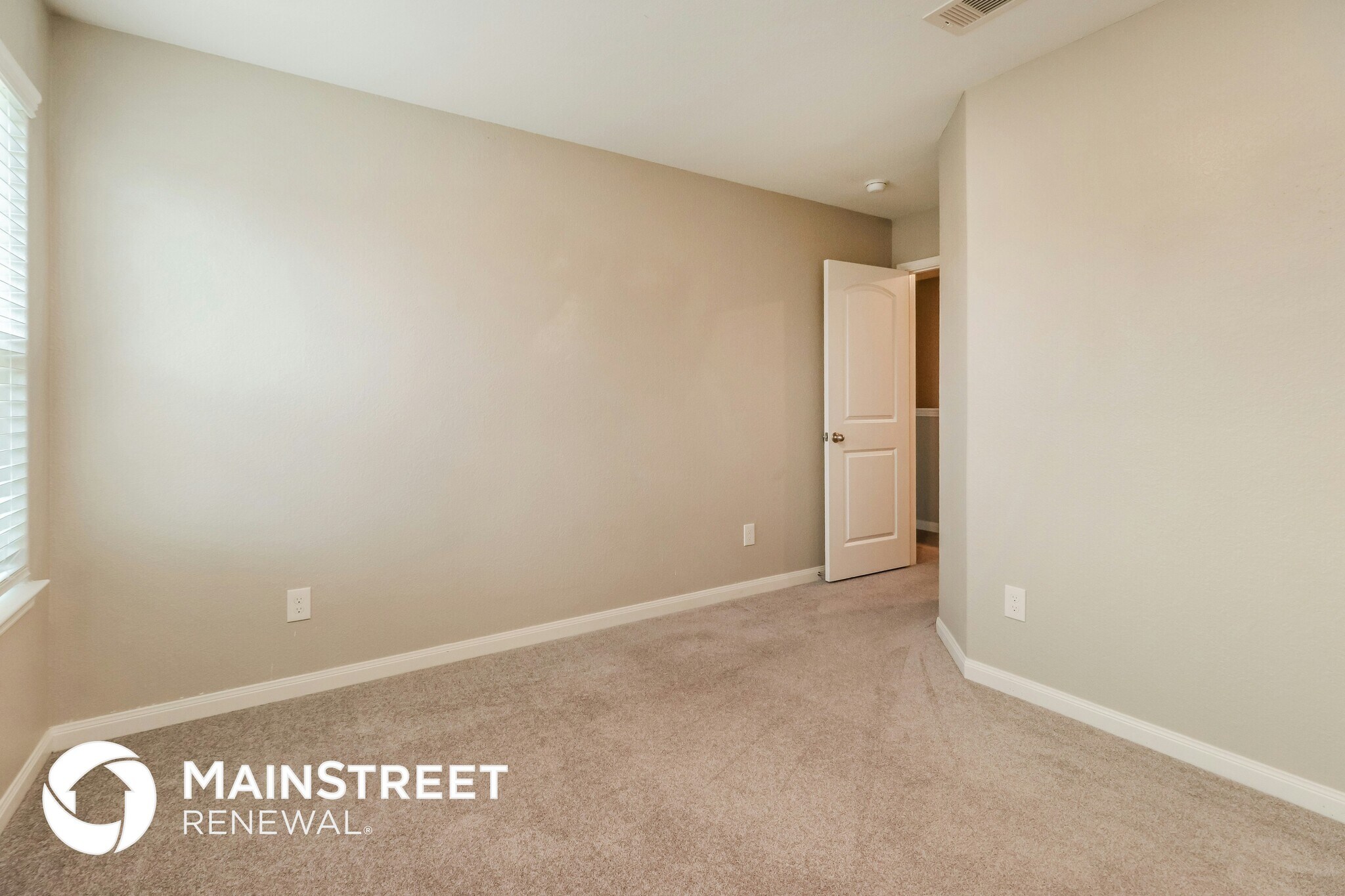 Building Photo - 26112 Hals Dr