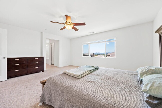 Building Photo - 36712 Summer Dain Ln