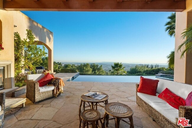 Building Photo - 1740 Carla Ridge