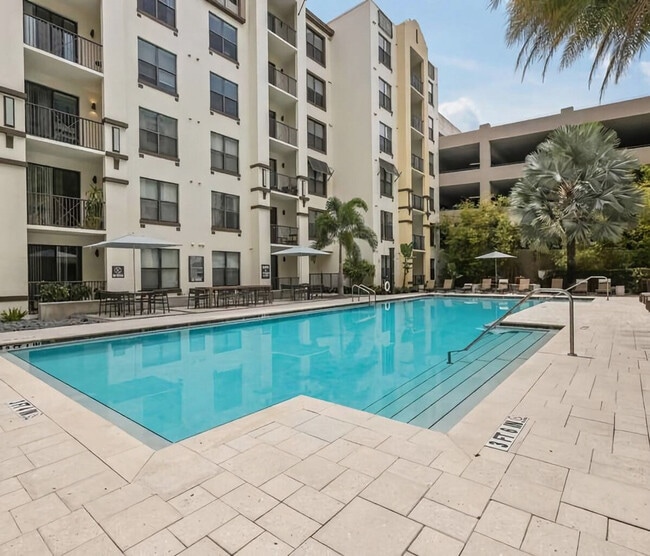 Building Photo - 4504 W Spruce St