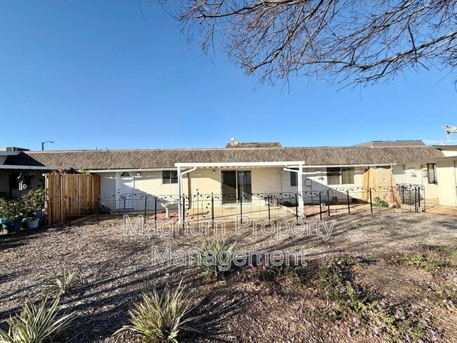 Building Photo - 26475 McCall Blvd