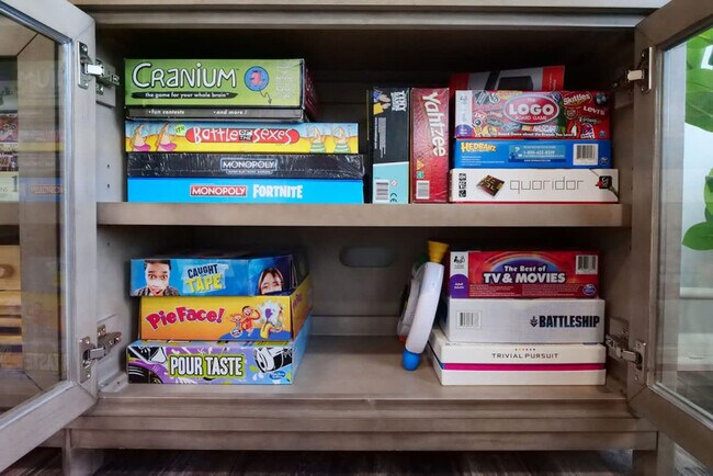 Building Photo - 3576 Portage Point Blvd