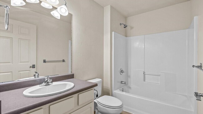 Building Photo - Wind River Apartment