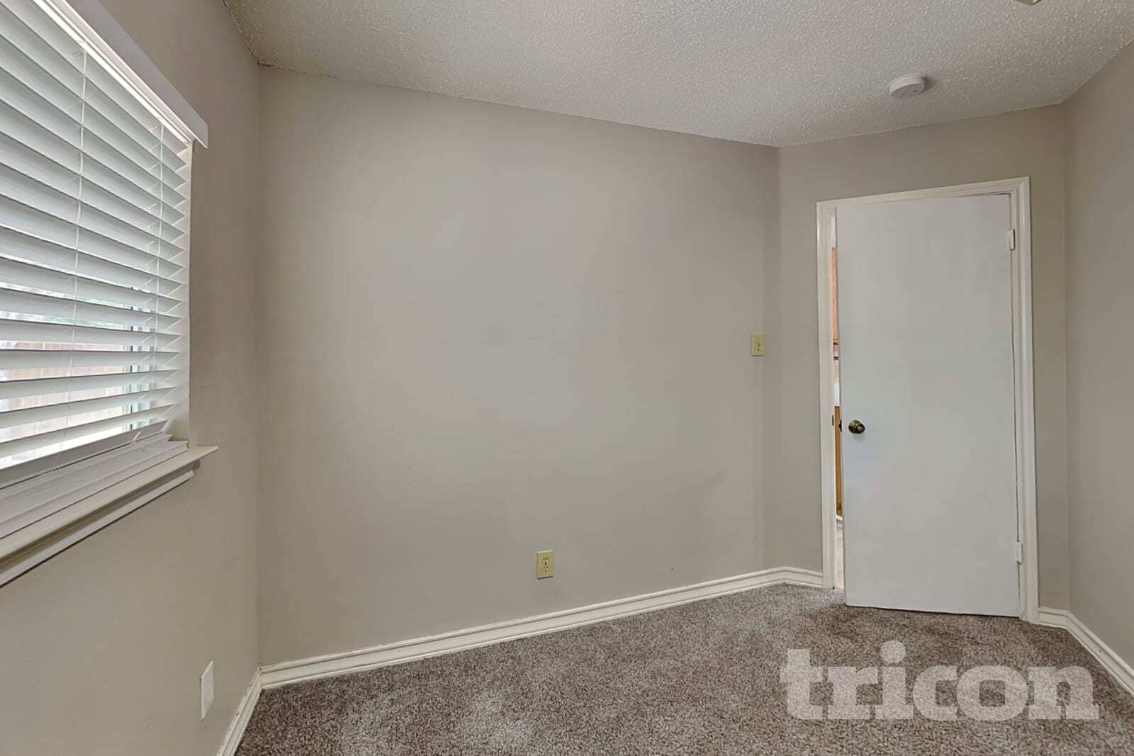 Building Photo - 9503 Arcade Ridge