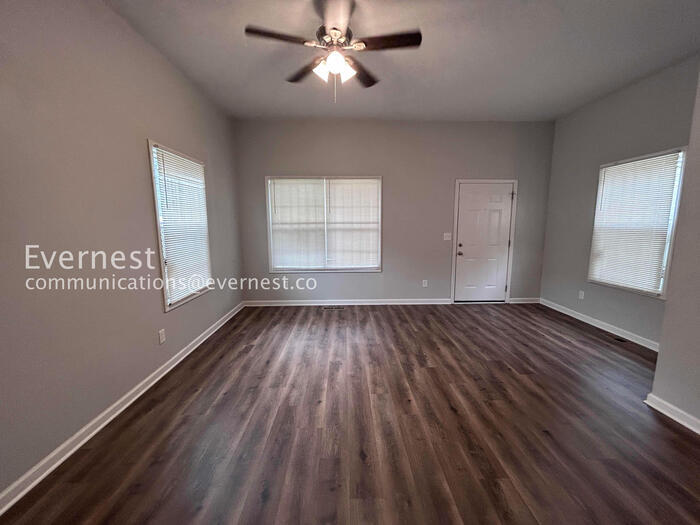 Building Photo - 2007 Morehouse Dr NW