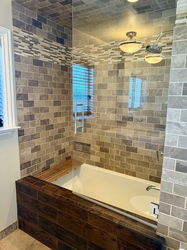 Building Photo - 1586 Stapleton Ct