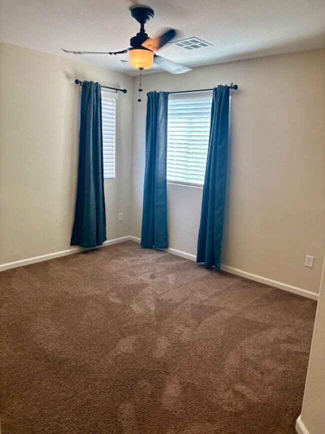 Building Photo - Beautiful two-story home in Inspirada with...