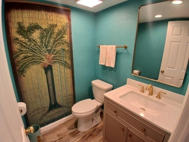 Building Photo - 10350 Imperial Point Dr W