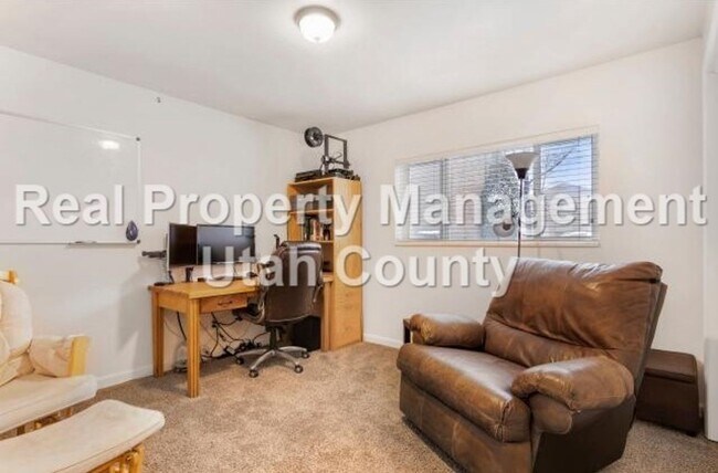 Building Photo - Condo for Rent in Orem's Amiron Village!