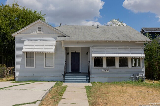 Primary Photo - 415 Denver Blvd