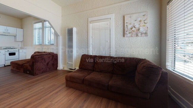 Building Photo - 476 Cortes St
