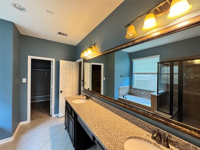 Building Photo - 2815 Weldons Forest Dr