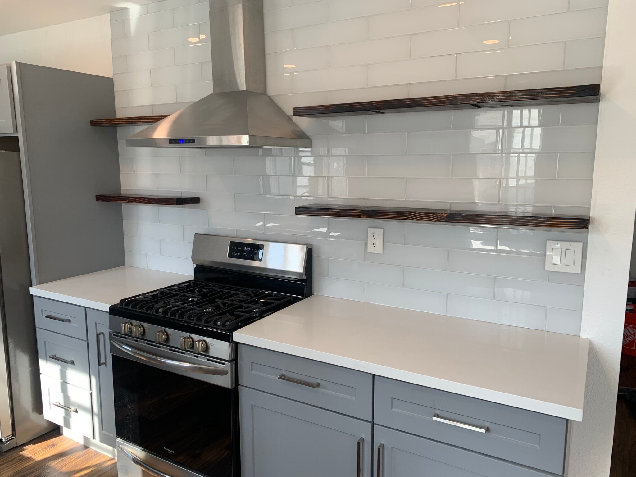 Building Photo - 754 West 18th Street