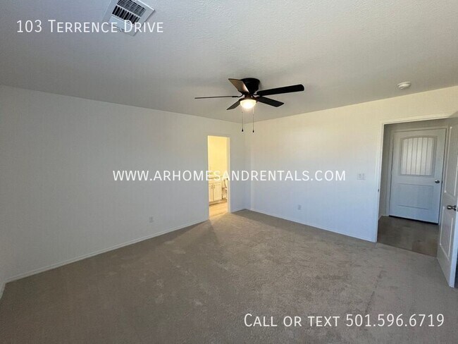 Building Photo - 103 Terrence Dr