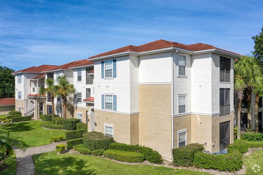 Harbortown 2333 Lake Debra Dr Orlando Fl 32835 Apartment Finder