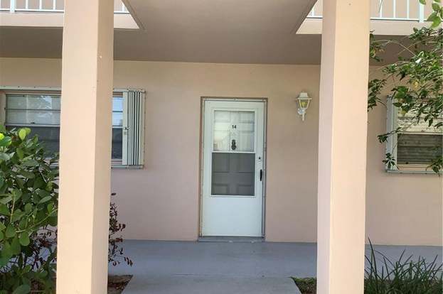 Building Photo - 18081 SE Country Club Dr
