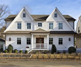 Building Photo - 67 Prospect St