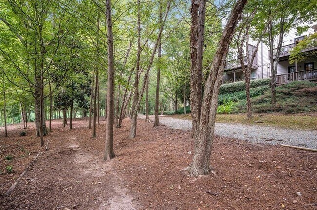 Building Photo - 1615 Rivers Edge Trail NE