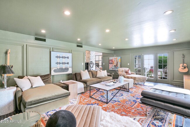 Building Photo - 4814 E Marston Dr