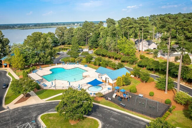 Building Photo - 101 Chowan Dr