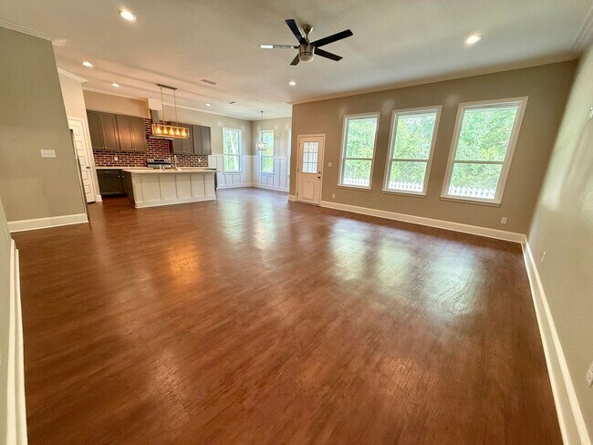Building Photo - Elegant 4-bedroom in Bullard Creek Ranch!