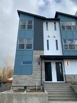 Building Photo - 6615 135th Ct SE