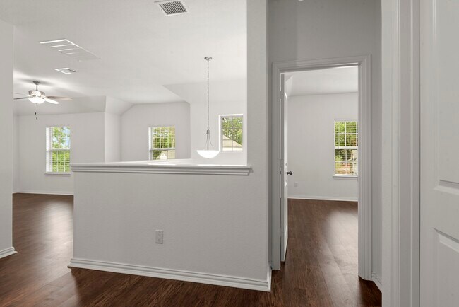 Building Photo - 236 Scarlet Maple Wy