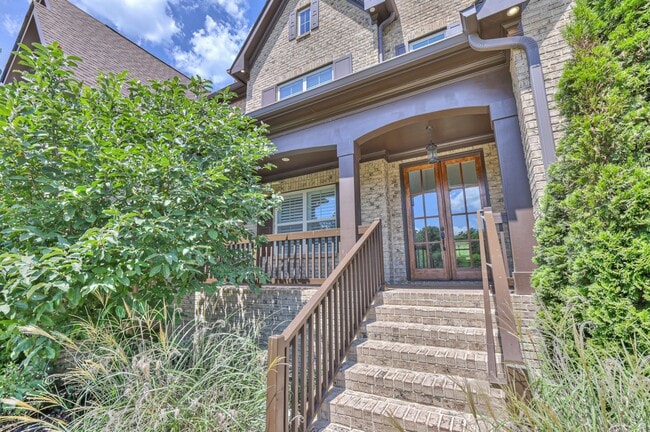 Building Photo - 9141 Holstein Dr