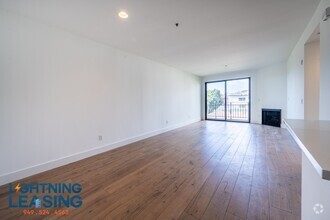 Building Photo - Luxury one-bedroom in Beverly Hills with r...