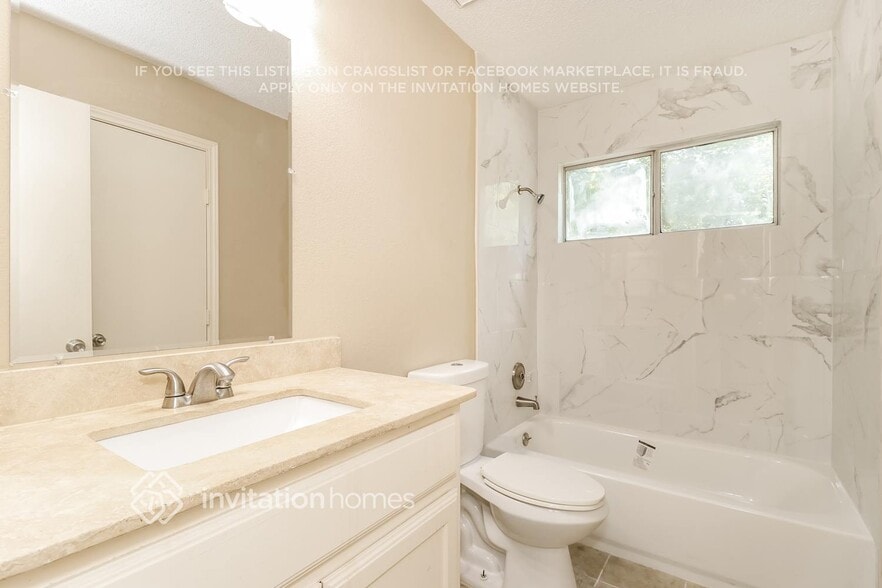 Building Photo - 5807 Polo Club Dr