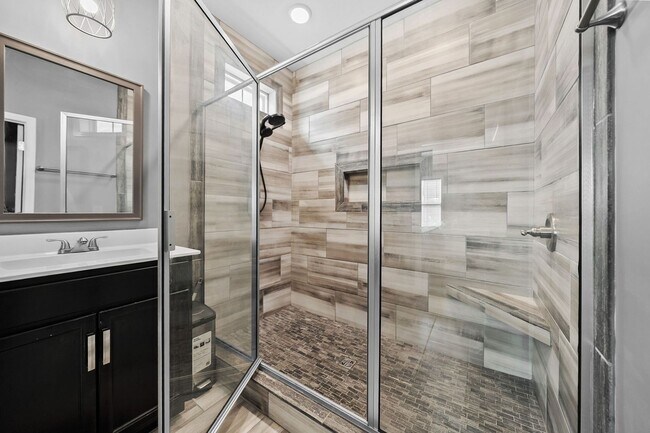 Building Photo - 1116 Eagle's View Dr