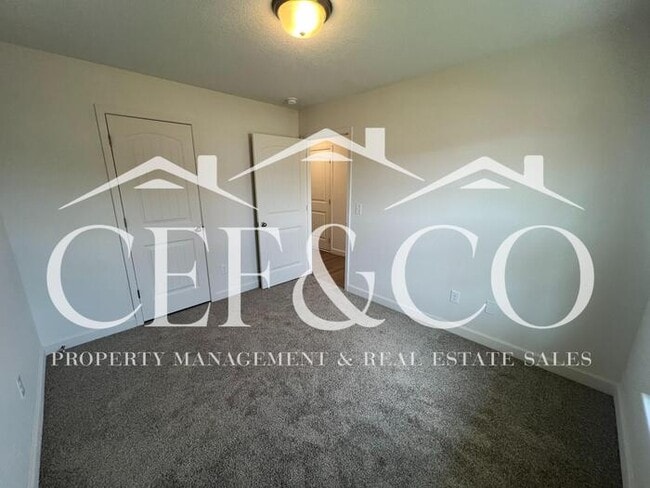 Building Photo - Price Improvement - Stunning New 3-Bedroom...