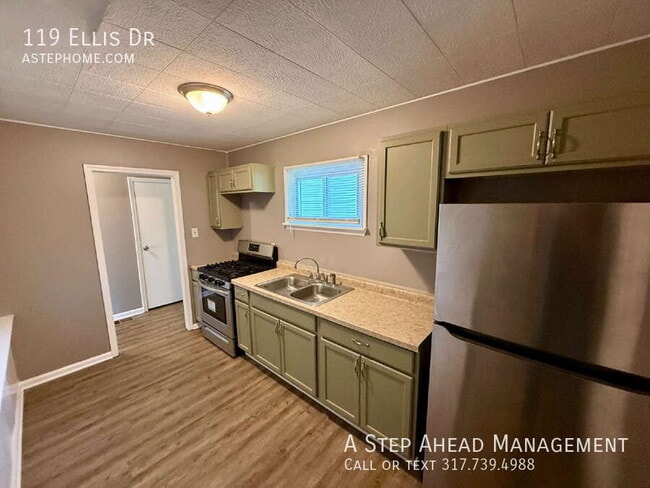 Building Photo - 119 Ellis Dr