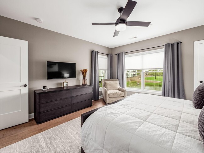 Building Photo - 5211 Highpointe Lakes Dr