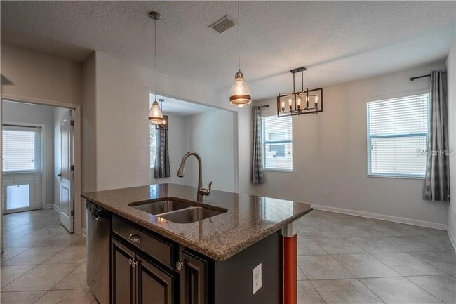 Building Photo - 6816 Habitat Dr