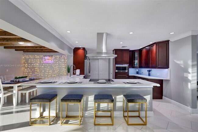 Building Photo - 1804 SW 102nd Ct