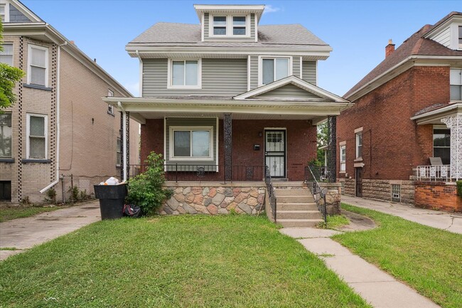 Primary Photo - $1625 Fully remodeled, spacious 4 bedroom ...
